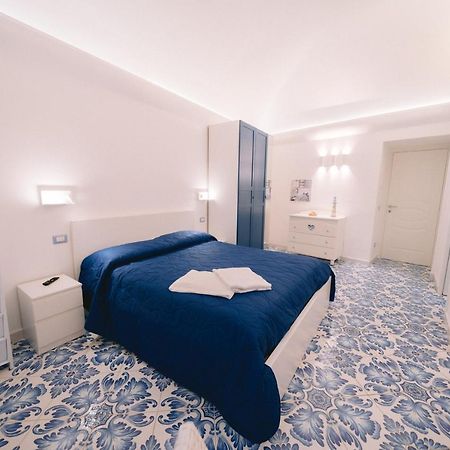 Amalfi Residenza Centrale מראה חיצוני תמונה