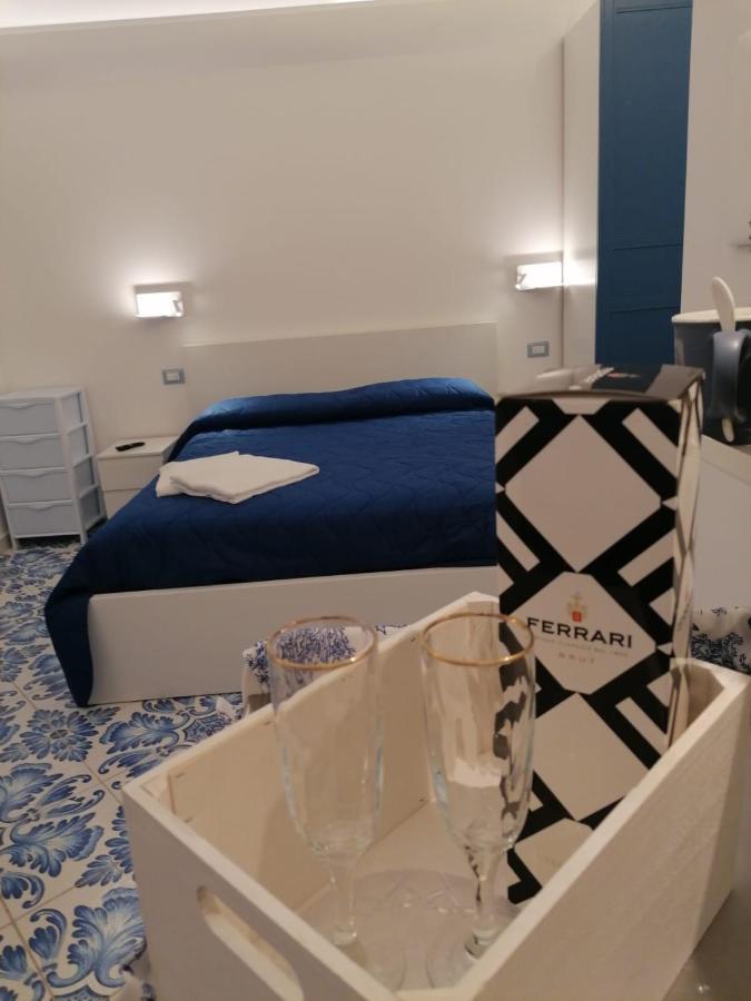 Amalfi Residenza Centrale מראה חיצוני תמונה