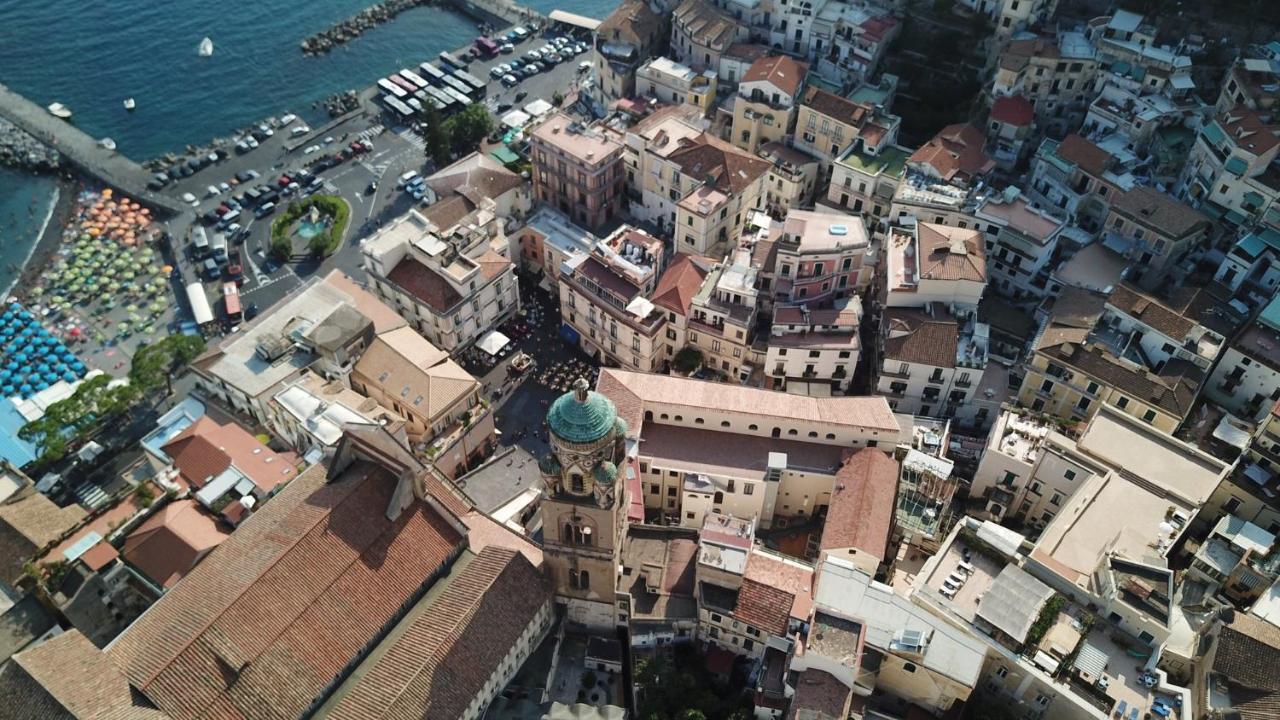 Amalfi Residenza Centrale מראה חיצוני תמונה