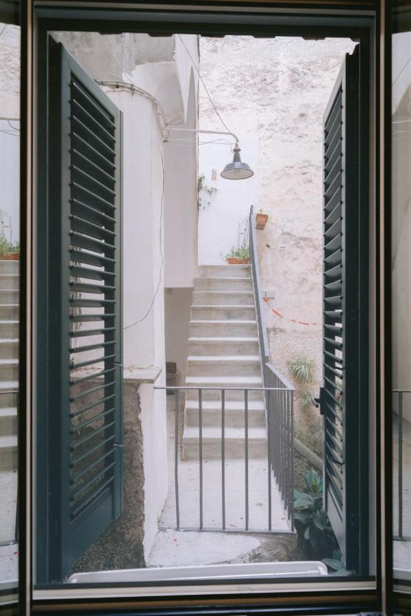 Amalfi Residenza Centrale מראה חיצוני תמונה